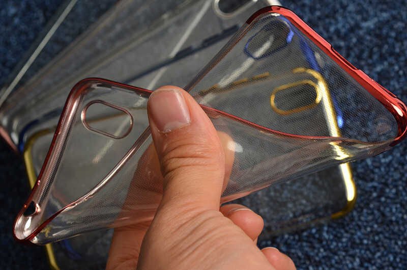 Huawei Y5 2019 Kılıf Dört Köşe Renkli Lazer Şeffaf Silikon Kapak (GLİTTER) Gold