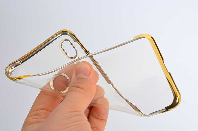 Huawei Y6S 2019 Kılıf Dört Köşe Renkli Lazer Şeffaf Silikon Kapak (GLİTTER) Gold