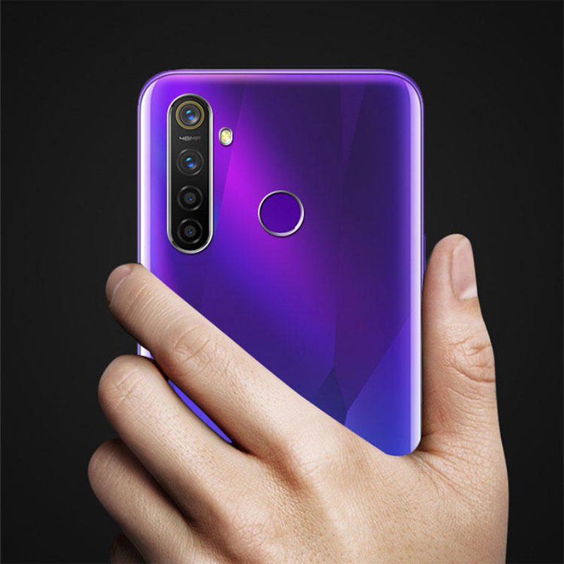Realme 5 Pro Şeffaf Kılıf Yumuşak İnce Tasarımlı Kapak (SÜPER) Renksiz
