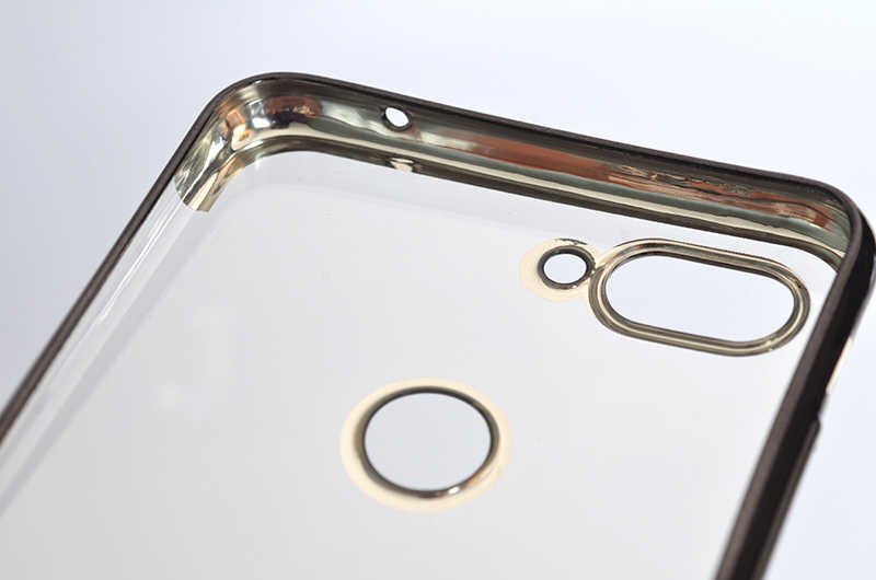 Xiaomi Mi 8 Lite Kılıf Dört Köşe Renkli Lazer Şeffaf Silikon Kapak (GLİTTER) Gold