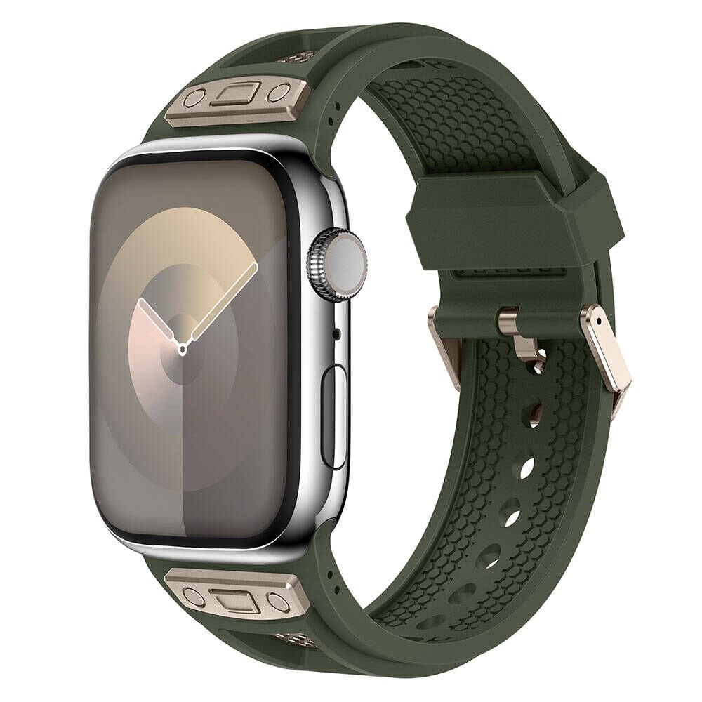 Apple Watch 7 45mm HEPTEKİLETİŞİM KRD-117 Hava Alabilen Delikli Metal Süslemeli Desenli Silikon Kordon