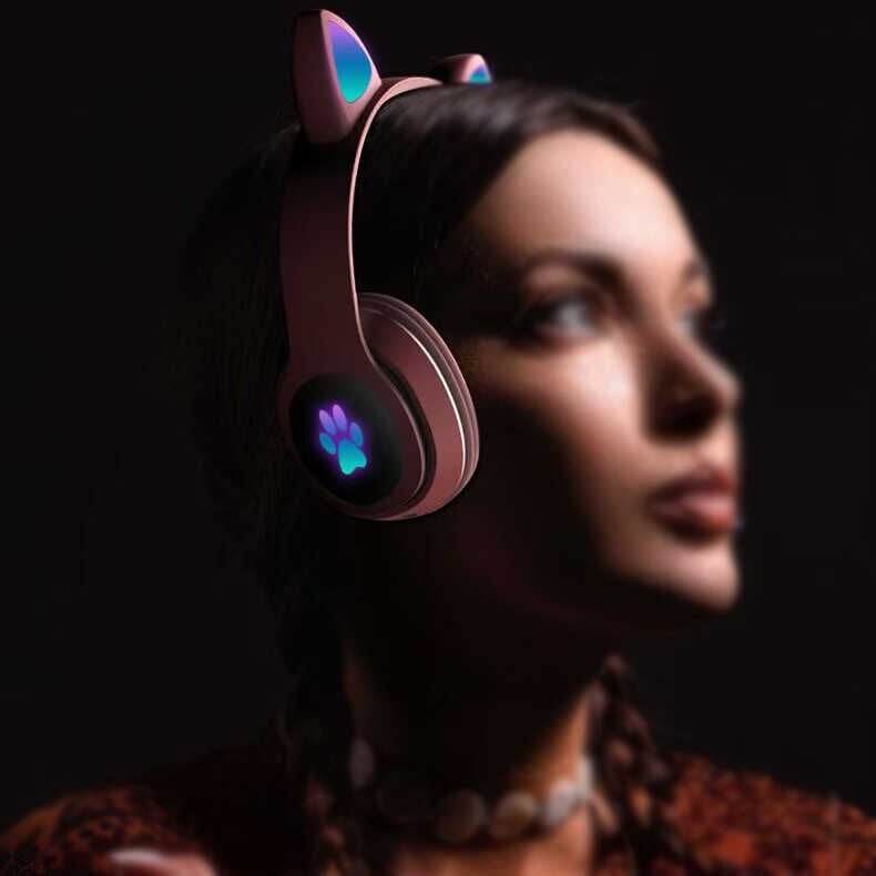 Hafif ve Portatif Kolayca Katlanıp Taşınabilir Dizayn (L400 Bluetooth Kulaklık) Mavi