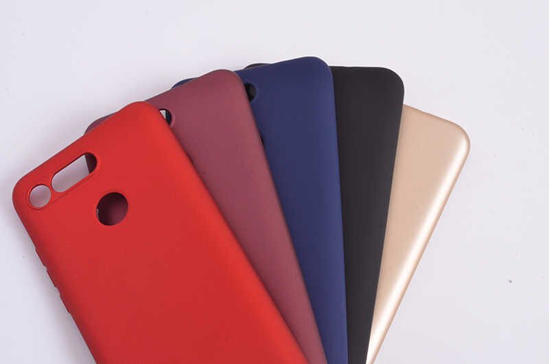 Huawei Honro View 20 Kılıf Yumuşak Dokulu Soft Esnek İnce Mat Renkli Silikon Kapak (PREMİER) Gold