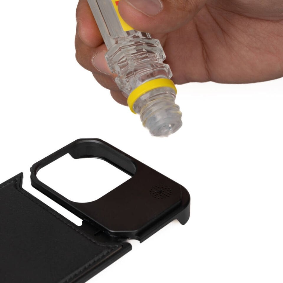 Apple iPhone 14 Pro Max Kılıf Magsafe Şarj Özellikli Mekanizmalı Koku Hazneli Kapak (Mostar) Siyah