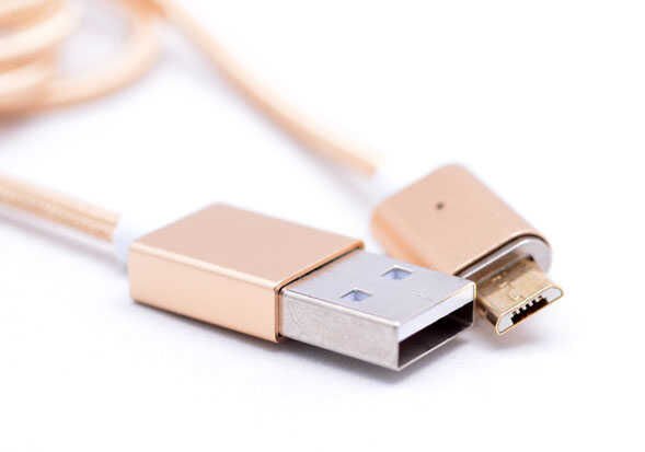 Mıknatıslı 8600 Micro Usb Kablo Gold
