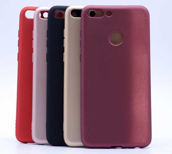 Huawei P Smart Kılıf Yumuşak Dokulu Soft Esnek İnce Mat Renkli Silikon Kapak (PREMİER) Siyah