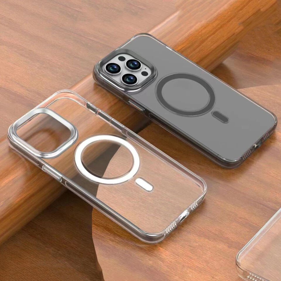 Apple iPhone 15 Pro Kılıf HEPTEKİLETİŞİM Wireless Şarj Özellikli Şeffaf Efsane Kapak