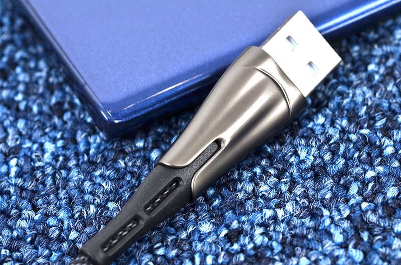 Lightning Focus Usb Kablo Siyah