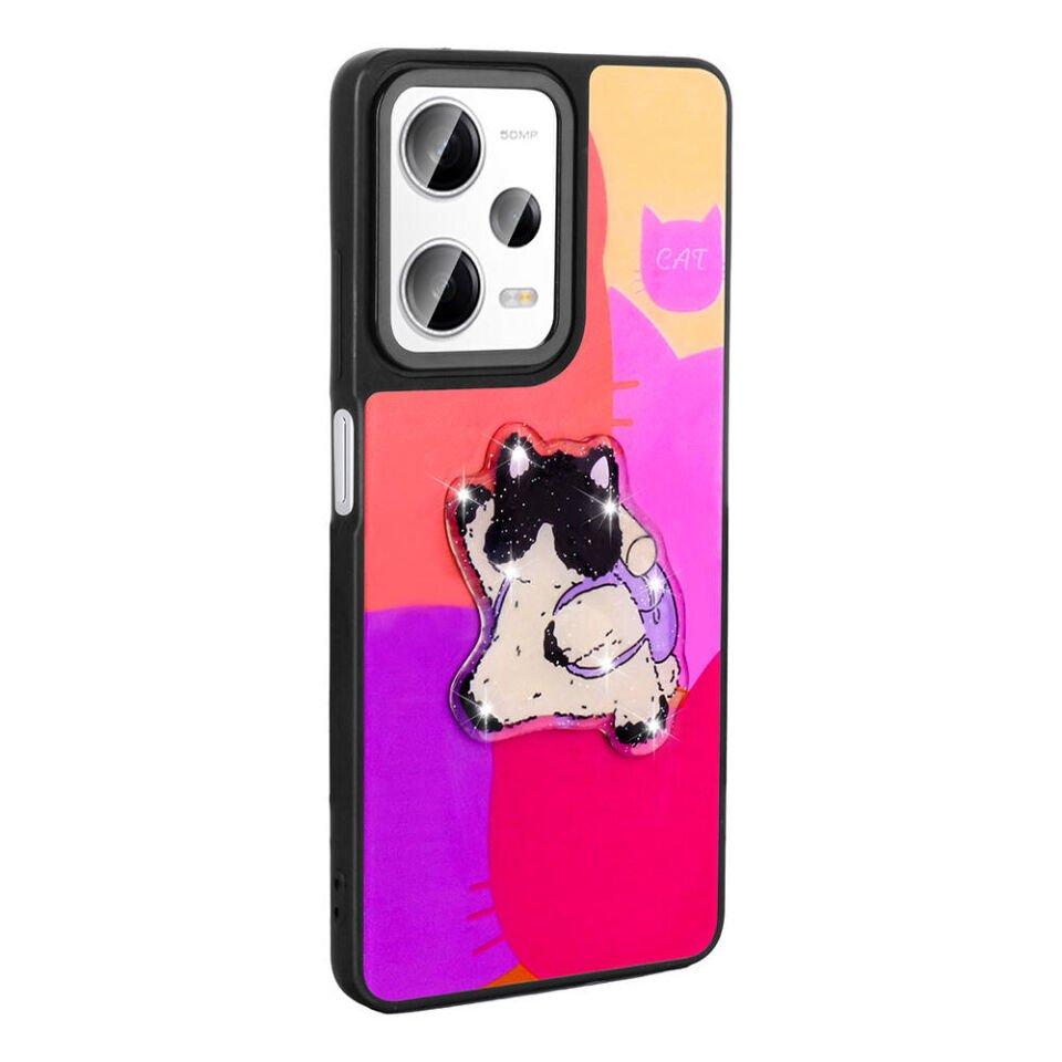 Xiaomi Redmi Note 12 Pro 5G Kılıf Parlayan Kabartmalı İkonik Figürlü Silikon Kapak (Amas) Beyaz