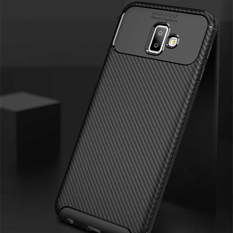 Samsung Galaxy J6 Plus Kılıf Kamera Çıkıntılı Karbon Fiber Dokulu Renk Atmaz Kapak (NEGRO) Kahverengi