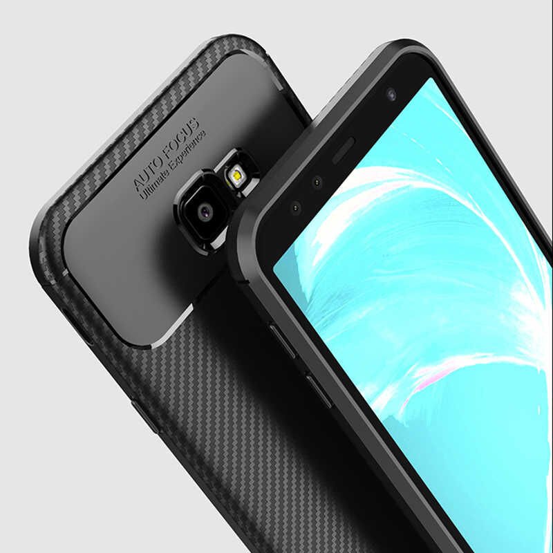 Samsung Galaxy J4 Plus Kılıf Kamera Çıkıntılı Karbon Fiber Dokulu Renk Atmaz Kapak (NEGRO) Siyah