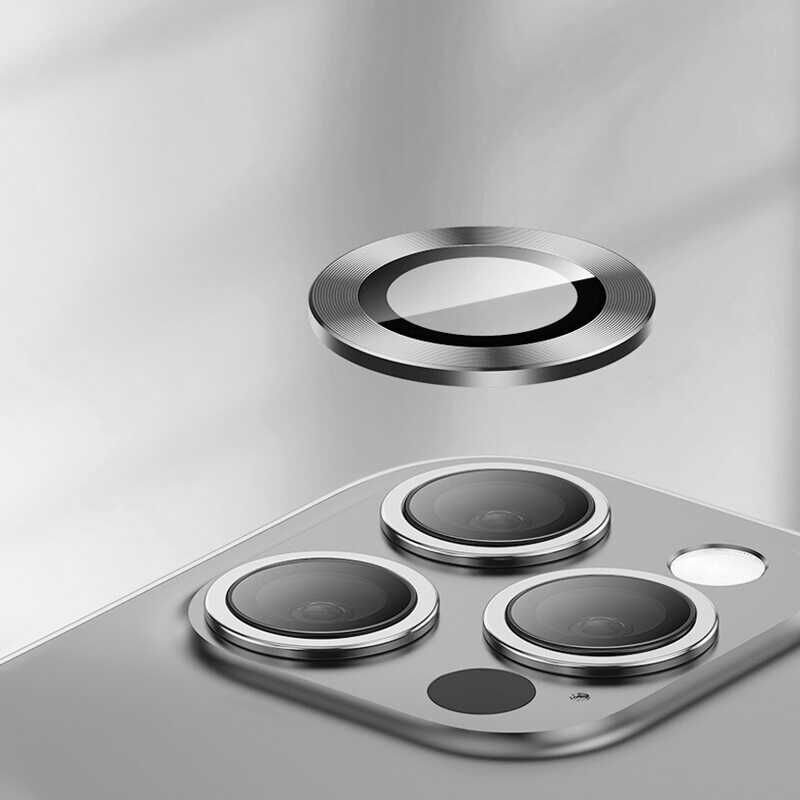 Apple iPhone 15 Pro Max Kamera Lens Koruyucu Renkli Tasarım Kolay Takma Aparatlı (CL-07) Siyah