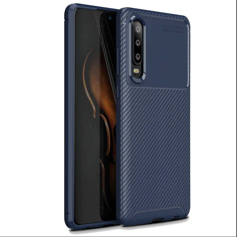 Huawei P30 Kılıf Kamera Çıkıntılı Karbon Fiber Dokulu Renk Atmaz Kapak (NEGRO) Kahverengi