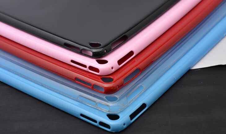 Apple iPad Pro 12.9 2015 Şeffaf Silikon Tablet Kılıf Korunaklı Yapı (T-SÜPER) Siyah