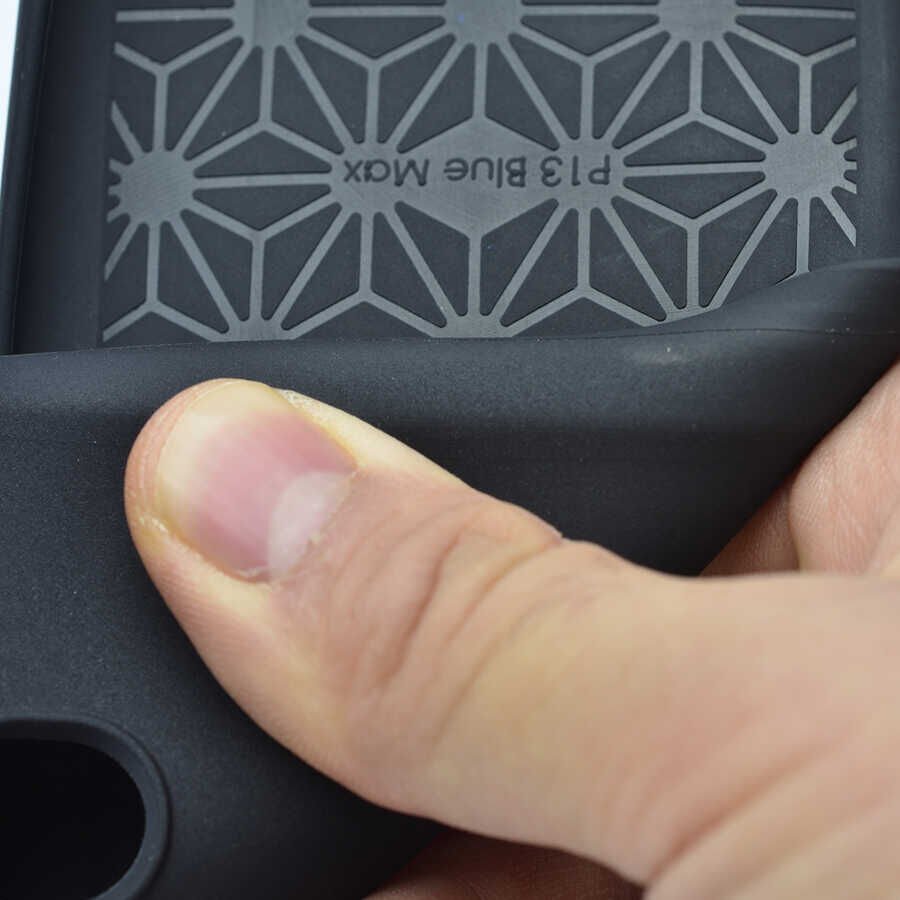 Reeder P13 Blue Max Lite Kılıf Kamera Korumalı Esnek Renkli Silikon Kapak (Biye) Kırmızı