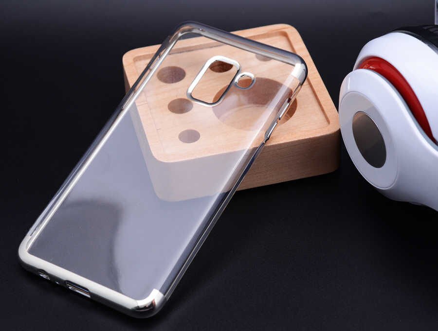 Samsung Galaxy A8 2018 Kılıf Dört Köşe Renkli Lazer Şeffaf Silikon Kapak (GLİTTER) Gümüş