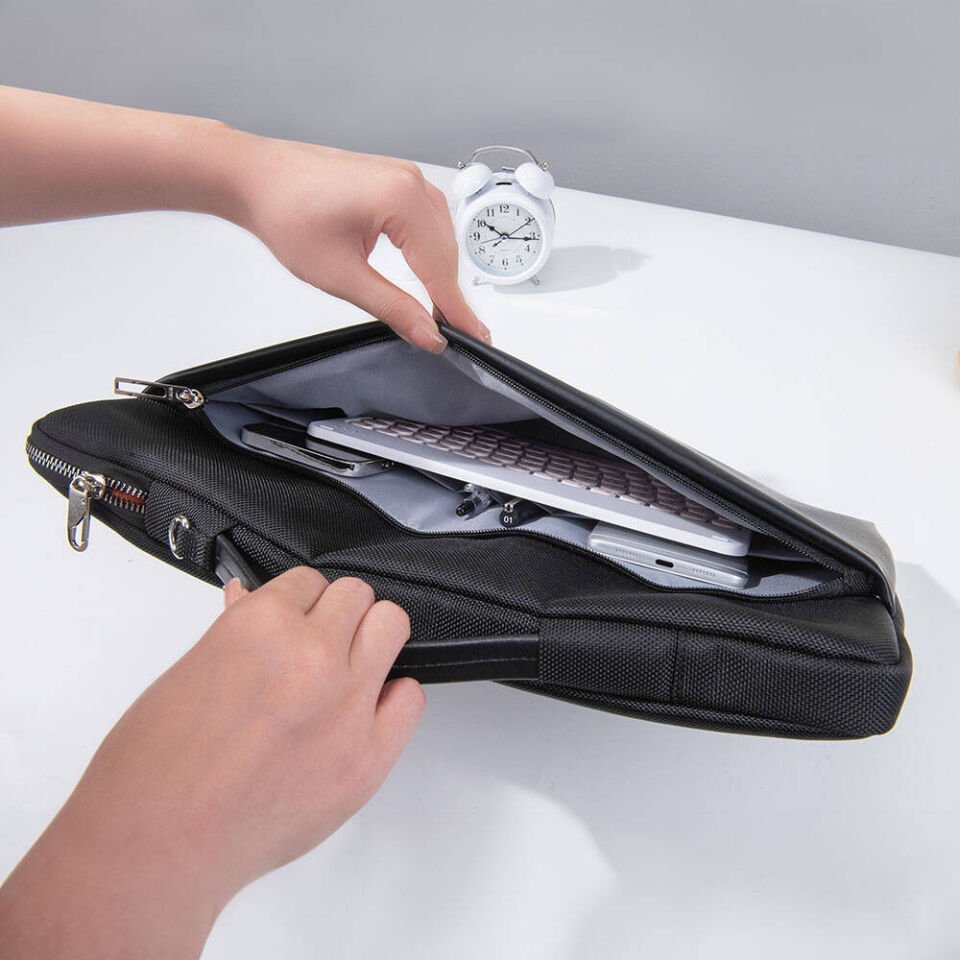 Wiwu Hali Laptop Sleeve Dupont Cordura 1680D Su Geçirmez Naylon Kumaş 16'' Laptop Çantası