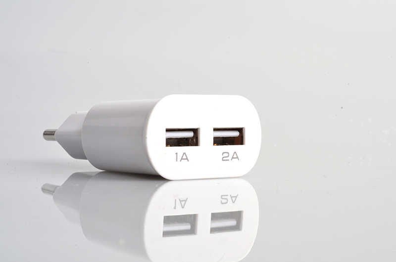 HEPTEKİLETİŞİM ZR-A2000 2 Usb li Lightning Ev Şarj Seti