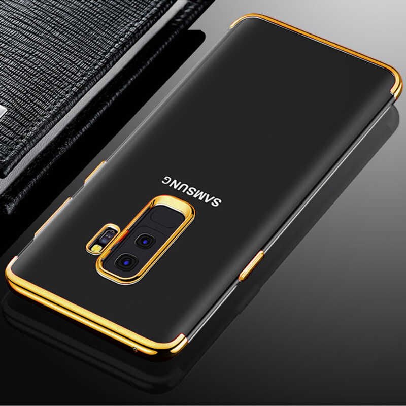 Samsung Galaxy J8 Kılıf Dört Köşe Renkli Lazer Şeffaf Silikon Kapak (GLİTTER) Gold
