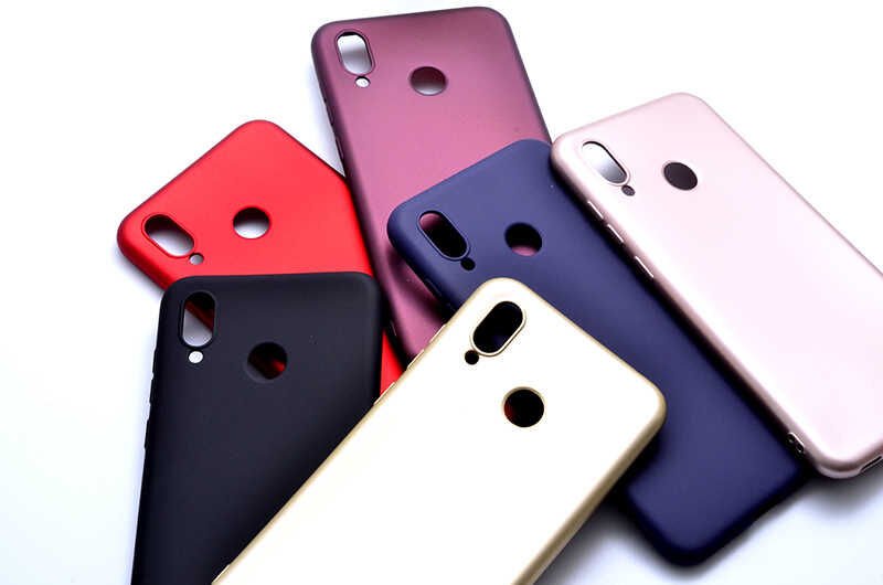 Huawei Honor Play Kılıf Yumuşak Dokulu Soft Esnek İnce Mat Renkli Silikon Kapak (PREMİER) Siyah