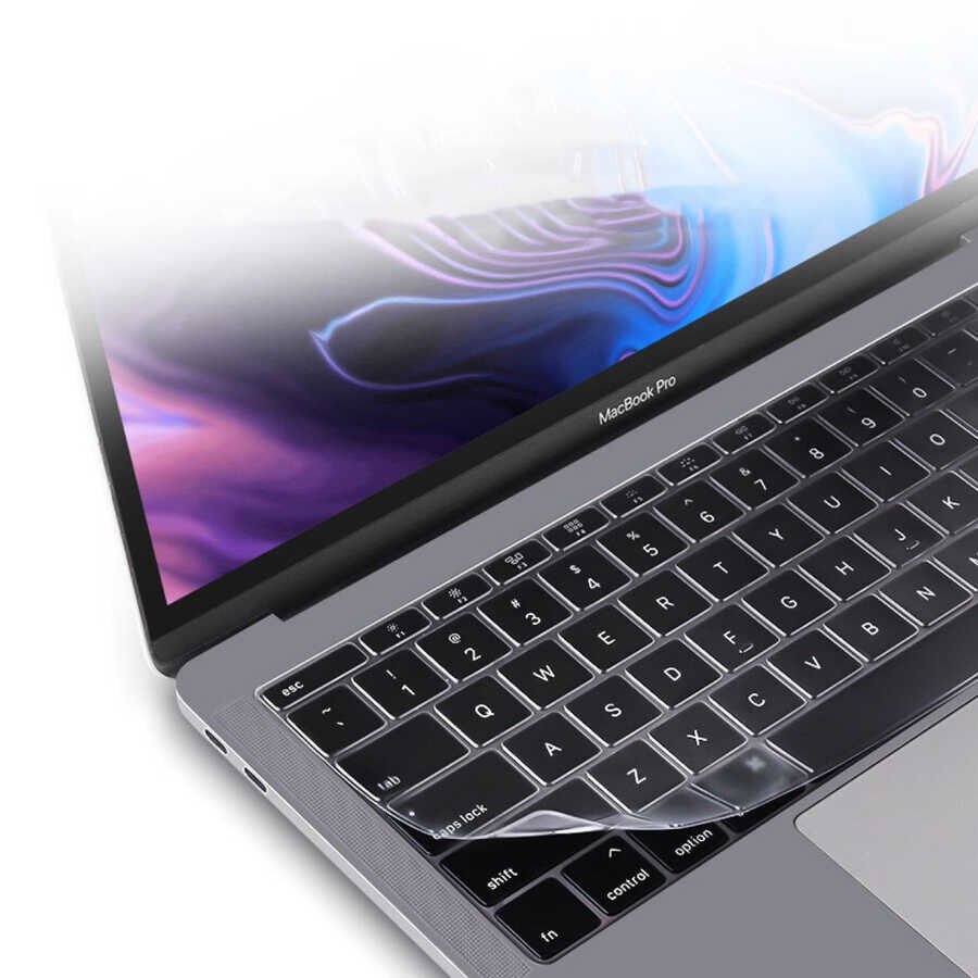 Apple Macbook Pro 14.2 2023 A2779 HEPTEKİLETİŞİM Klavye Koruyucu Şeffaf Silikon Ped
