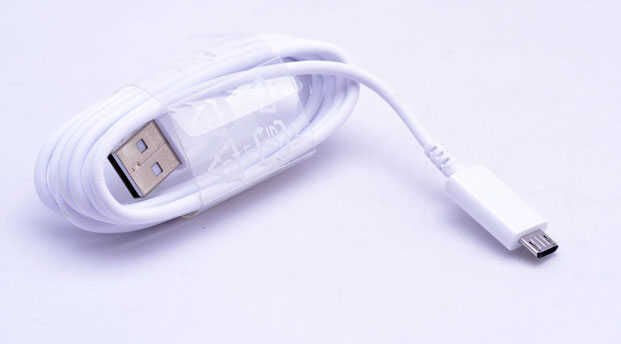 HEPTEKİLETİŞİM 2000 Mah 2 in 1 Micro Ev Şarj Seti